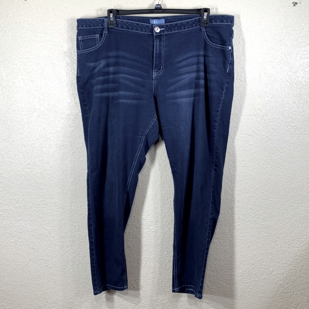 dkin Skinny Jeans Pants Blue Embroidered Back Flap Pockets 24W Logo Stretchy